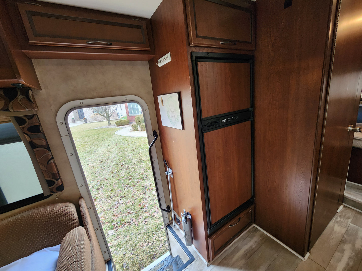 SOLD: Buy a 2013 Thor Chateau 28A Class C RV for Your Ultimate Road Adventure