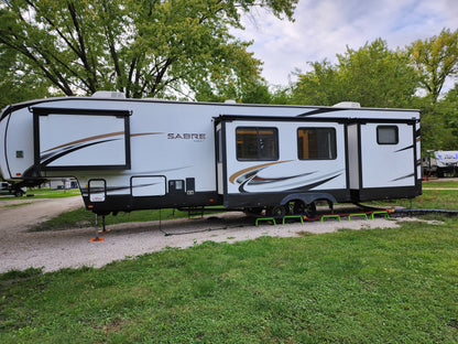 Luxury RV Travel: Rent the Forest River Sabre 38DBQ - Fifth Wheel Retreat with Delivery, 2 bedrooms & 2 bathrooms