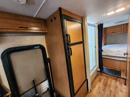 Rent the Thor Majestic 28A Class C RV for Unmatched Comfort and Adventure