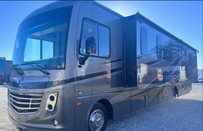 Luxury RV Adventure Awaits: Rent the Holiday Rambler Eclipse 34J Class A Motorhome!